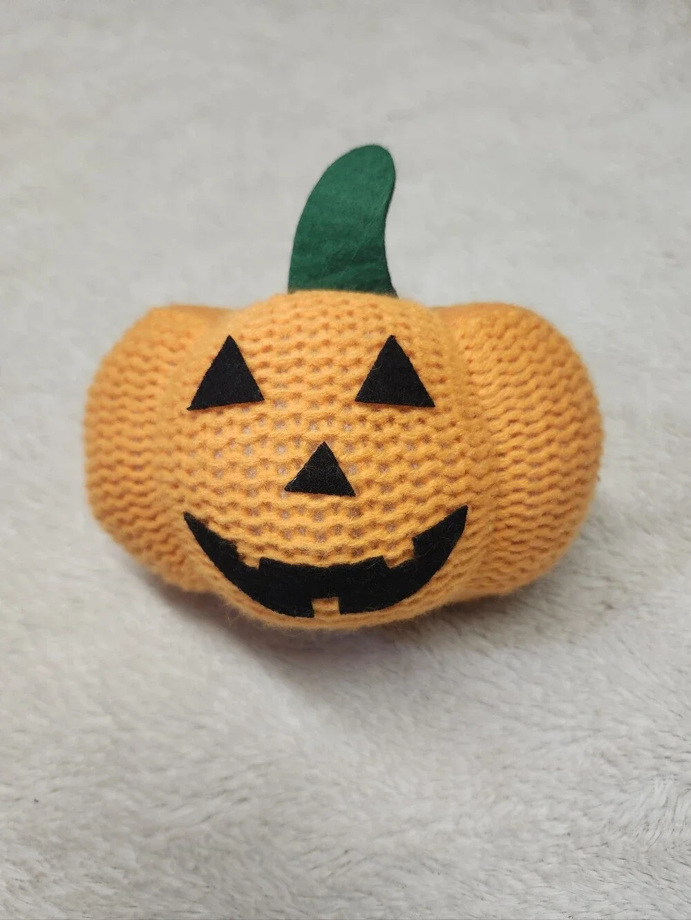 NWT Legacy & Main Mini Crochet Pumpkin Jack O Lantern Halloween Decor Paper Stor